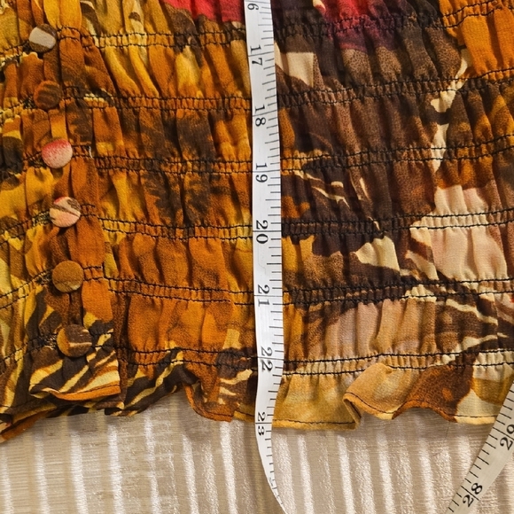 Cache Vibrant Floral Blouse in Red and Yellow - Picture 11 of 16